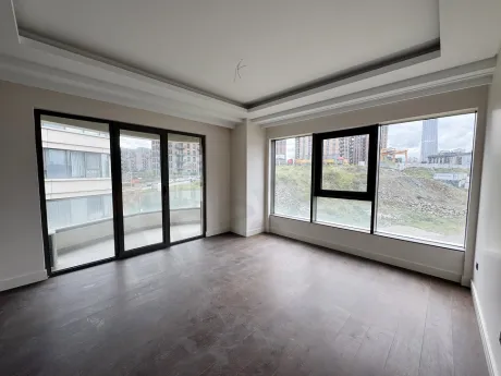 Modern 1+1 Residence in Ümraniye Istanbul Next to Metro Station