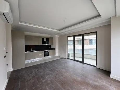 Modern 1+1 Residence in Ümraniye Istanbul Next to Metro Station