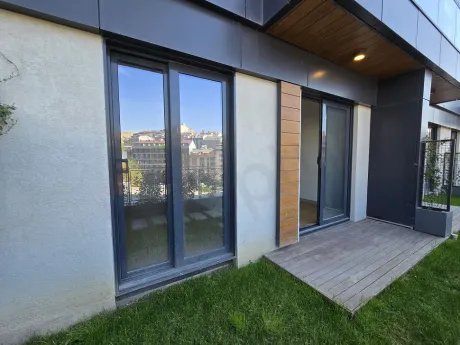 Large and green landscaped garden area of a modern residential project.