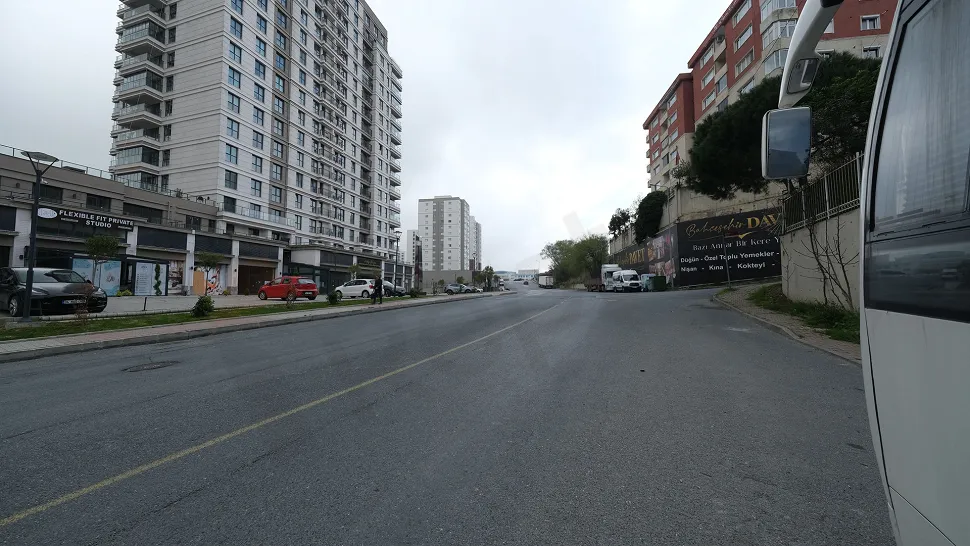 Spacious and modern open parking lot area of the project in Basaksehir