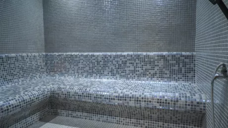 Modern Başakşehir Apartment: New Building with Indoor Pool & Parking