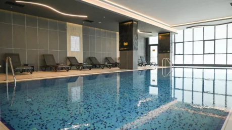 Modern Başakşehir Apartment: New Building with Indoor Pool & Parking
