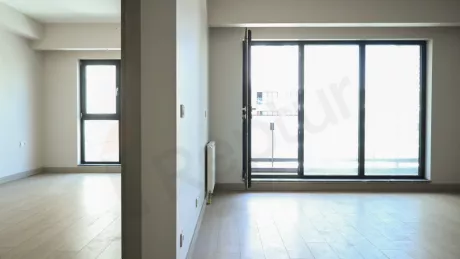 Modern Başakşehir Apartment: New Building with Indoor Pool & Parking