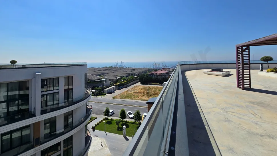 Spacious and modern terrace area with a panoramic city view in Beylikduzu, Istanbul.