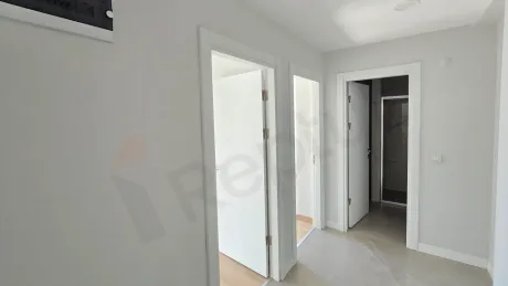 Modern and spacious corridor area of a 2+1 apartment in Küçükçekmece.