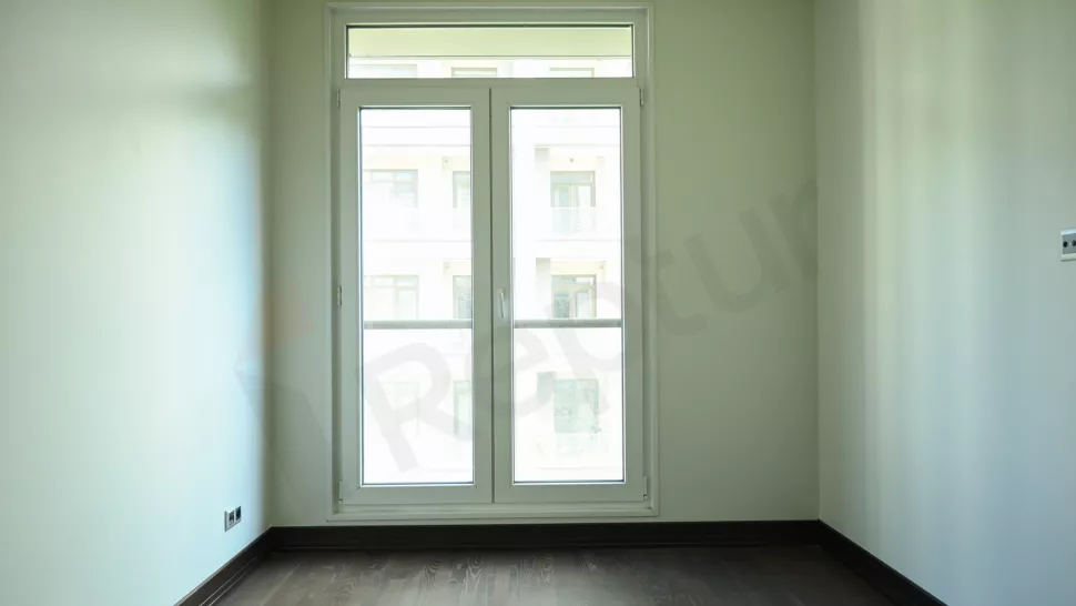 Spacious Beyoğlu Apartment with Indoor Pool & Luxury Amenities