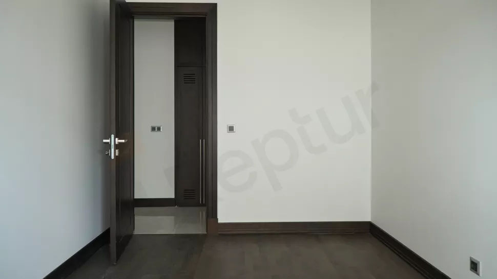Spacious Beyoğlu Apartment with Indoor Pool & Luxury Amenities