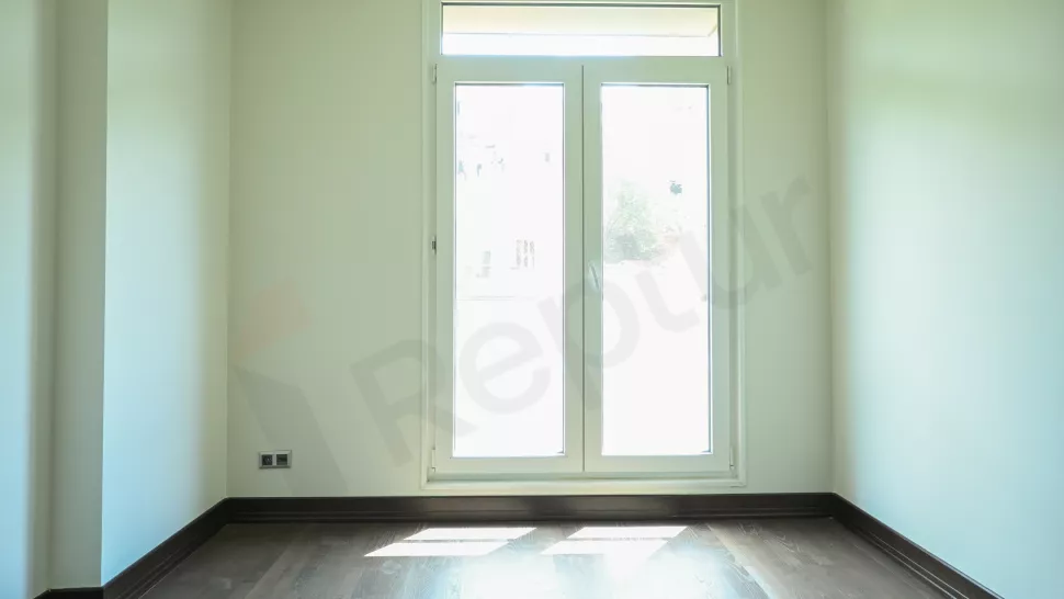 Spacious Beyoğlu Apartment with Indoor Pool & Luxury Amenities