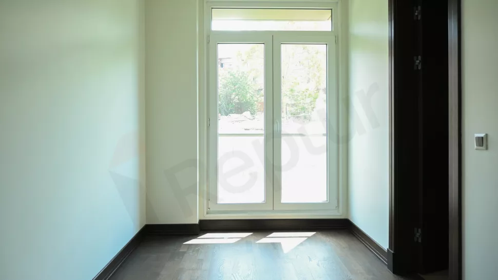 Spacious Beyoğlu Apartment with Indoor Pool & Luxury Amenities