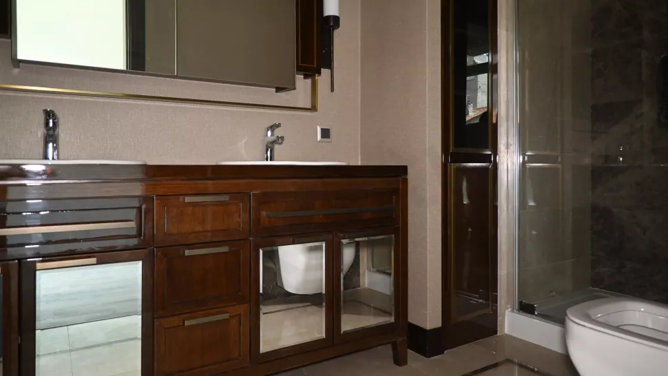 Spacious Beyoğlu Apartment with Indoor Pool & Luxury Amenities