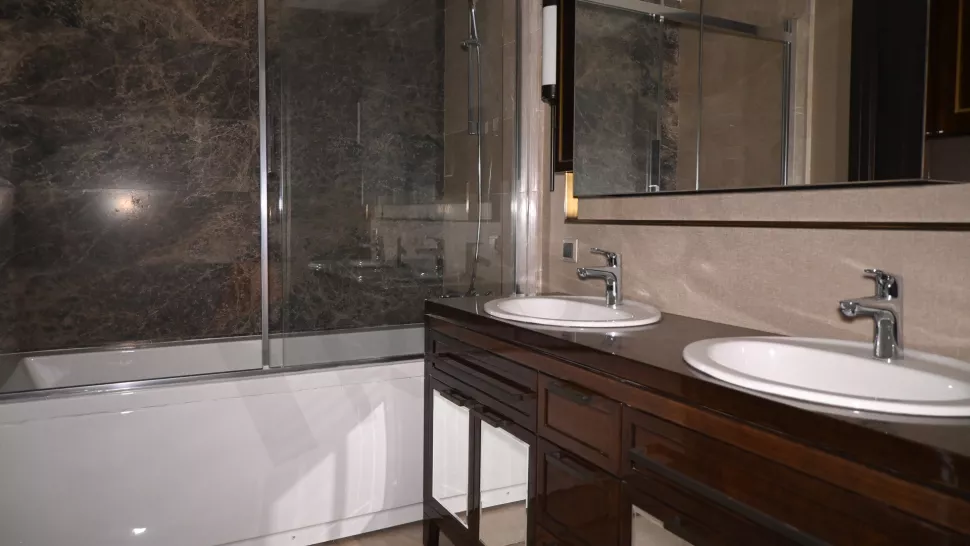 Spacious Beyoğlu Apartment with Indoor Pool & Luxury Amenities