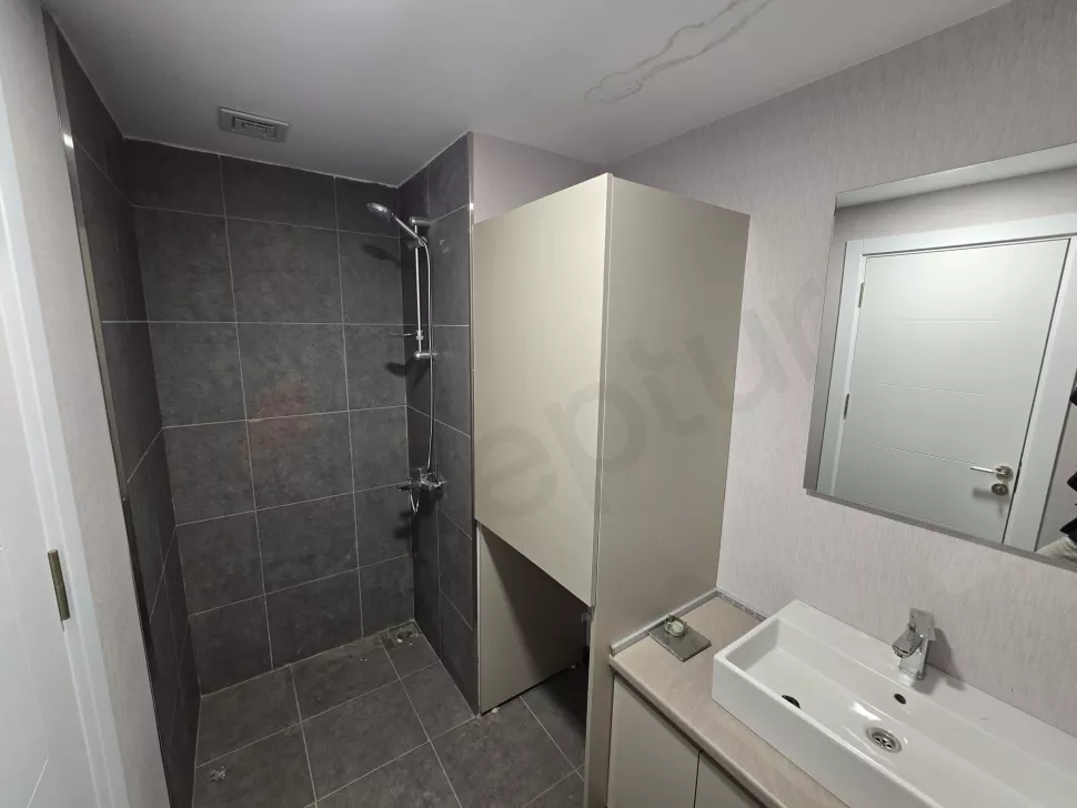 For Rent 1 Bedroom Apartment in New Condo near Esenyurt