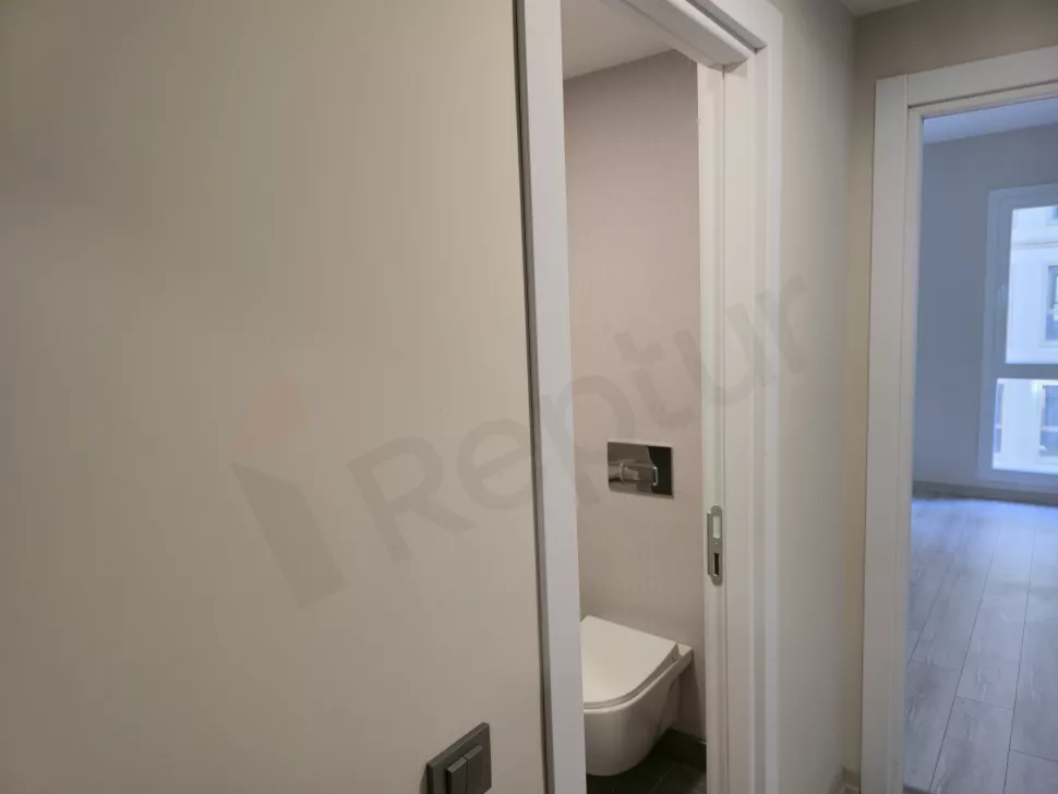 For Rent 1 Bedroom Apartment in New Condo near Esenyurt