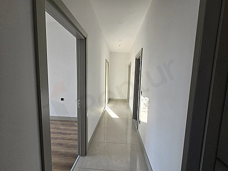 Image of a bright corridor.