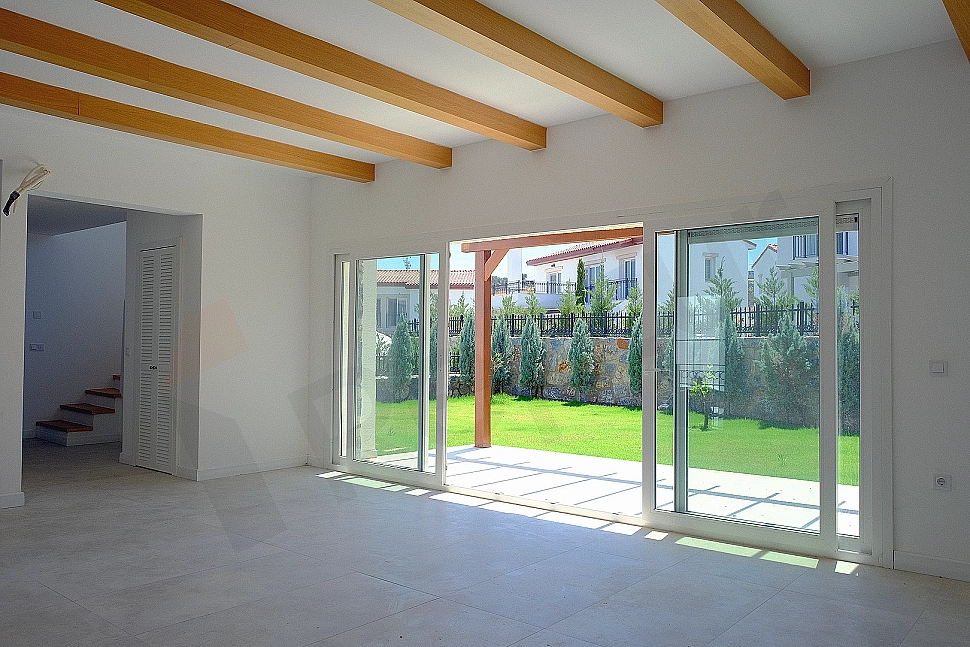 Image of a bright living room.