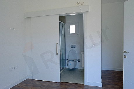 Image of an unfurnished bedroom.