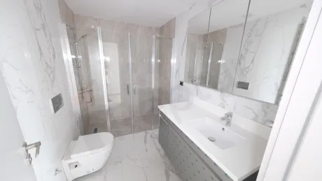 Modern and stylishly designed, spacious bathroom interior.