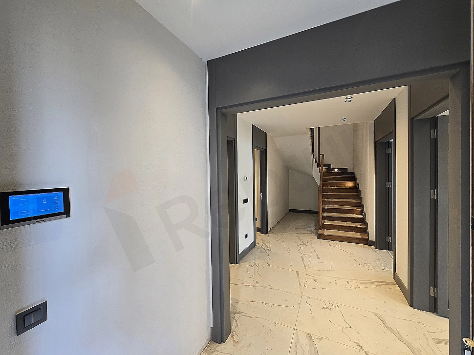 Entrance view of unfurnished villa for sale in Başakşehir.