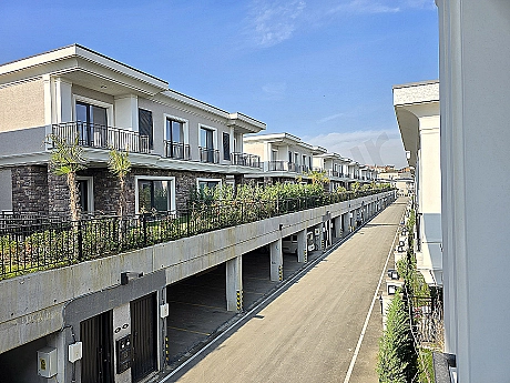 Exterior view of a villa for sale in Başakşehir.