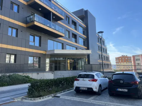 Comfortable 2+1 in Referans Kartal Loca with Expansive Balcony