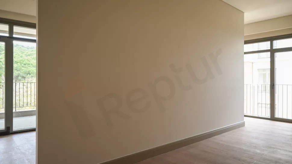 Luxury Eyüpsultan Duplex: Premium Site with Indoor Pool