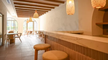 Luxury Eyüpsultan Duplex: Premium Site with Indoor Pool