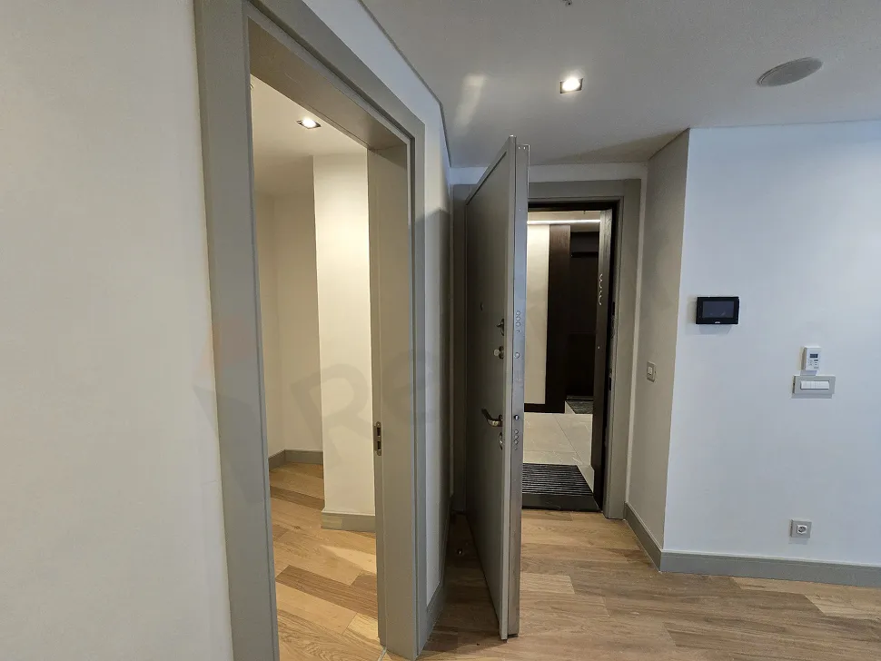Modern and stylish interior staircase design in an apartment.