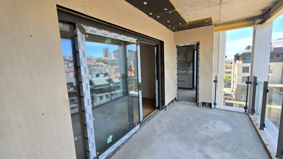 Expansive 3+1 Family Residence with an Independent Kitchen in Beşiktaş