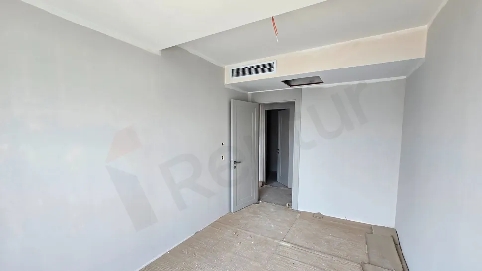 Expansive 3+1 Family Residence with an Independent Kitchen in Beşiktaş