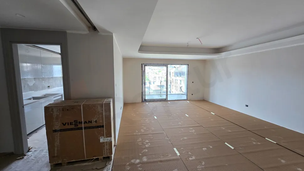 Expansive 3+1 Family Residence with an Independent Kitchen in Beşiktaş
