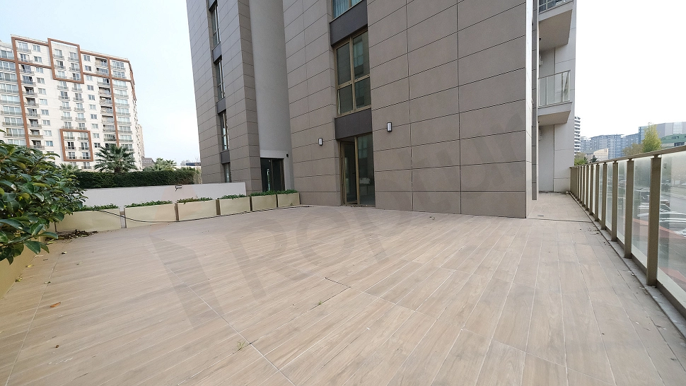 Photo of a spacious terrace area.