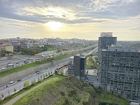 Photo of a 2+1 apartment with city view for sale in Sarıyer, Istanbul.