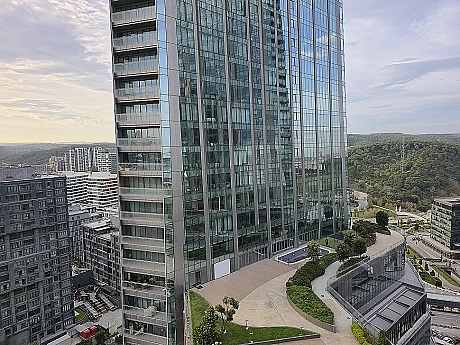 City view 2+1 apartment for sale in Sarıyer, Istanbul.