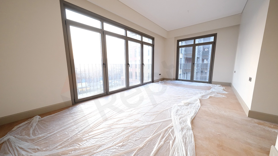 Photo of a stylish and modern bedroom.