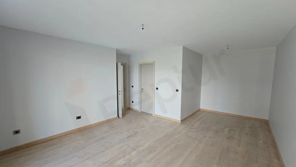Modern and spacious bedroom interior in Beylikdüzü, Istanbul