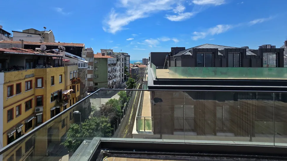 Grand 3+1 Duplex with a Panoramic Terrace and 4 Bathrooms in Beşiktaş