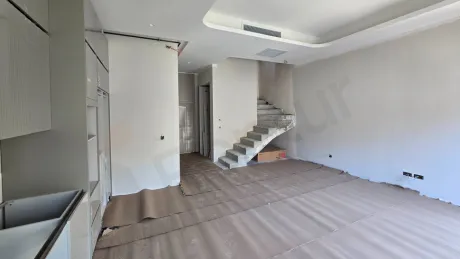 Grand 3+1 Duplex with a Panoramic Terrace and 4 Bathrooms in Beşiktaş