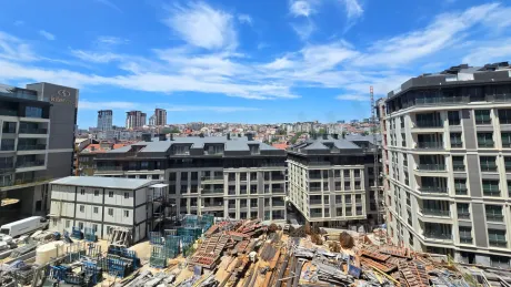 High-End 4+1 Family Apartment with an Independent Kitchen in Beşiktaş