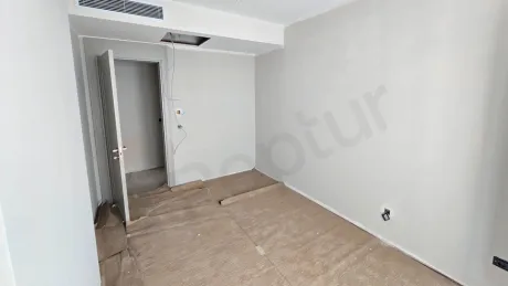 High-End 4+1 Family Apartment with an Independent Kitchen in Beşiktaş