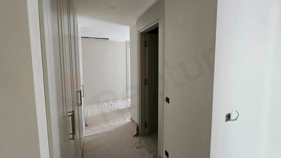 High-End 4+1 Family Apartment with an Independent Kitchen in Beşiktaş