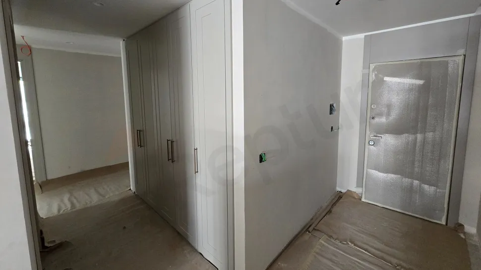 High-End 4+1 Family Apartment with an Independent Kitchen in Beşiktaş