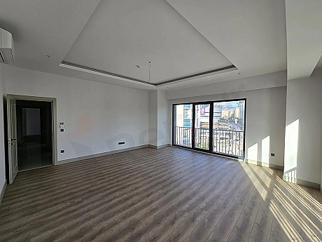 Image of a modern living room.