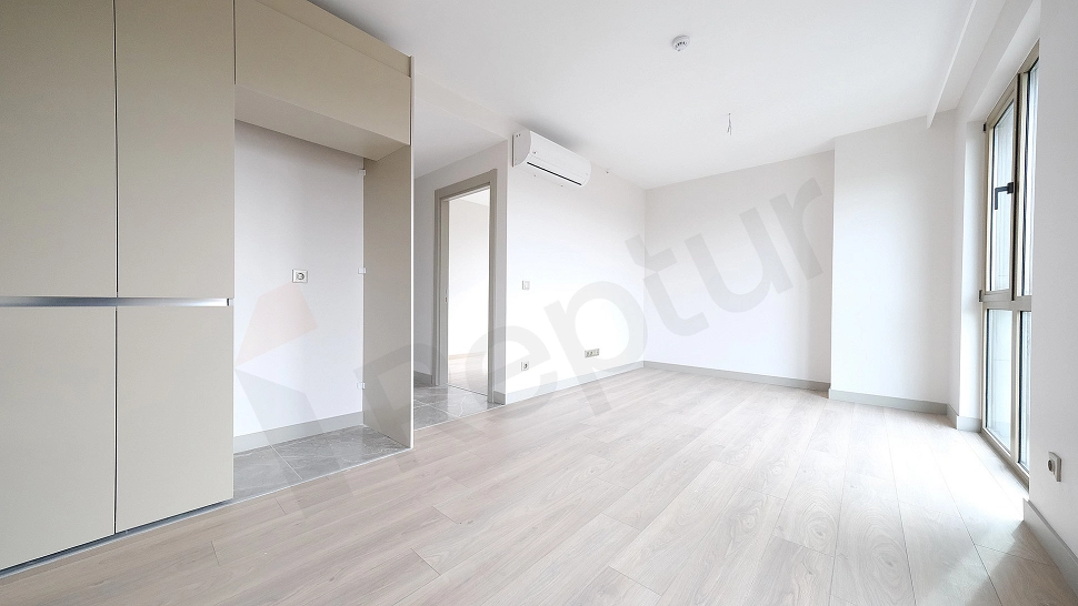 Image of a bright living room.