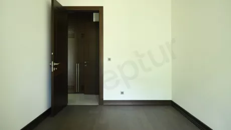 Spacious Beyoğlu Apartment in Istanbul with Luxury Complex Facilities