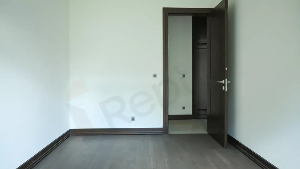 Spacious Beyoğlu Apartment in Istanbul with Luxury Complex Facilities