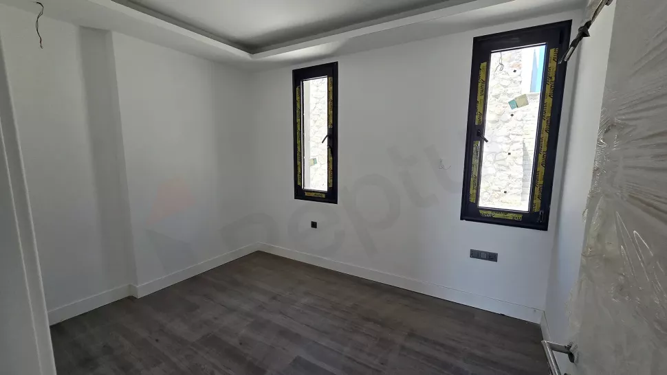 Modern Bodrum 1-Bedroom Apartment with Pool - Residence Permit Ready