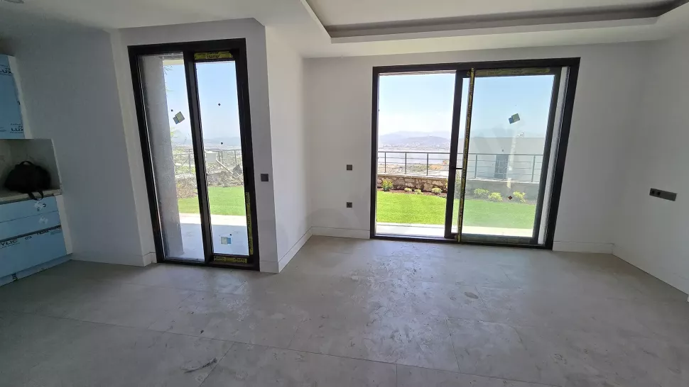 Modern Bodrum 1-Bedroom Apartment with Pool - Residence Permit Ready