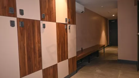 Spacious Bahçelievler Apartment with Indoor Pool & Gym in Istanbul
