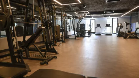 Spacious Bahçelievler Apartment with Indoor Pool & Gym in Istanbul