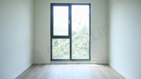 Modern Bahçelievler Istanbul Apartment with Indoor Pool & Gym